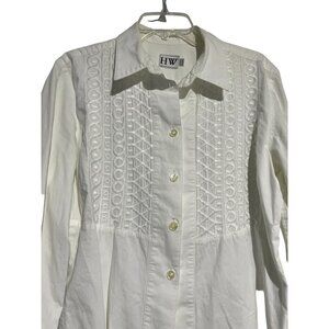 Vintage HW White Button-Up Embroidered Blouse With Long Sleeves & Collared Neckl